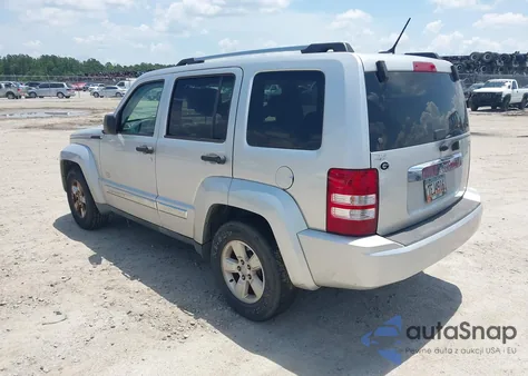 2011 Jeep Liberty Sport from USA, damaged, VIN 1J4PP2GK3BW563406